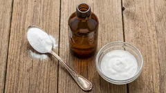 Warum Backpulver und Wasserstoffperoxid sprudeln und wie man damit Schmutz schnell entfernen kann