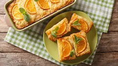 Rezept für Orangenkuchen mit Zimt: intensiver Zitrusgeschmack mit nur einer Orange.
